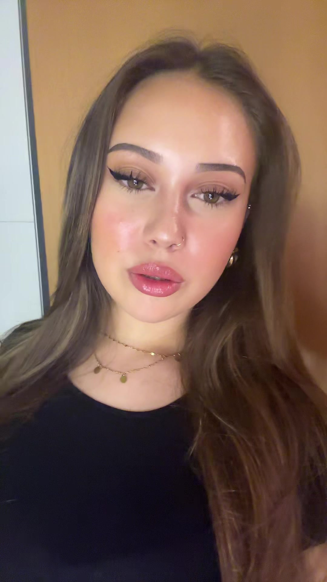 @𝐦𝐢𝐥𝐞𝐧𝐚🧎🏽&zwj;♂️