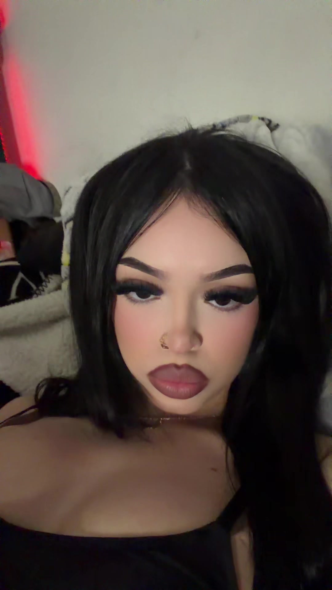 @Sujhey Jazmine