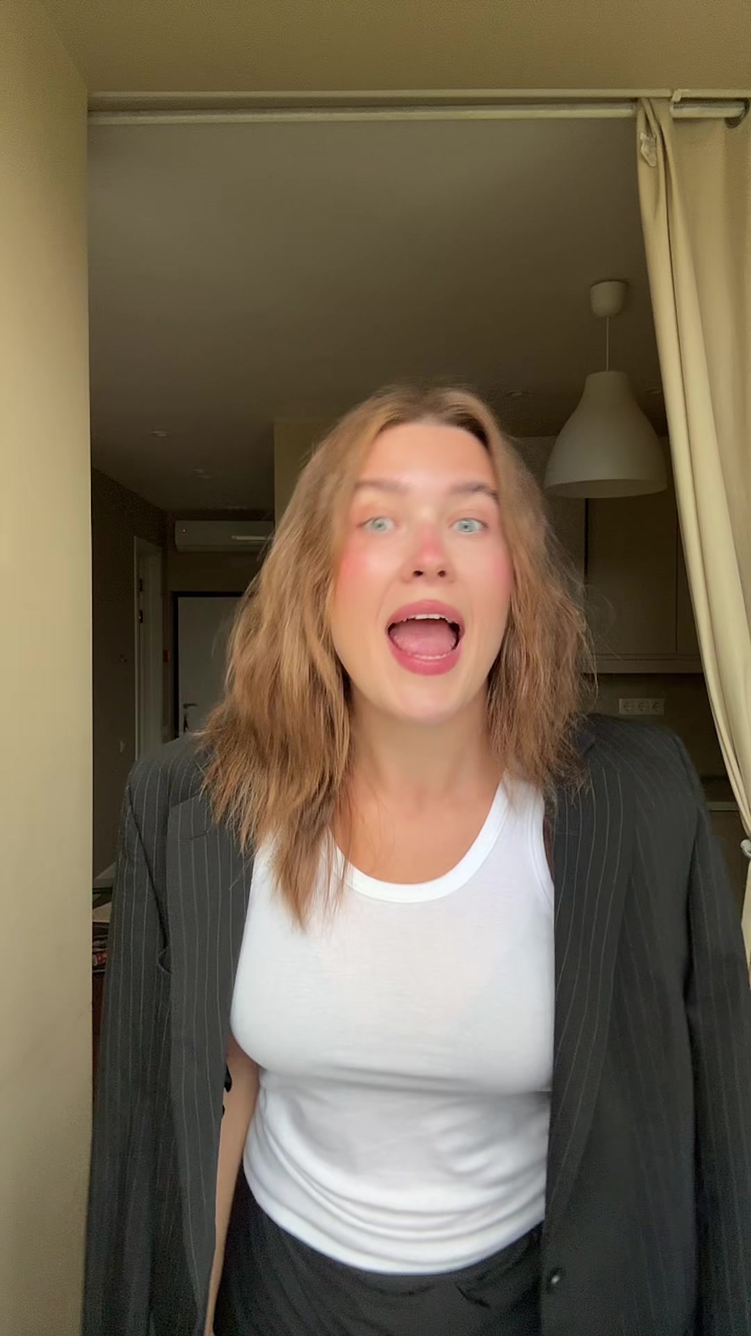 @blinchique