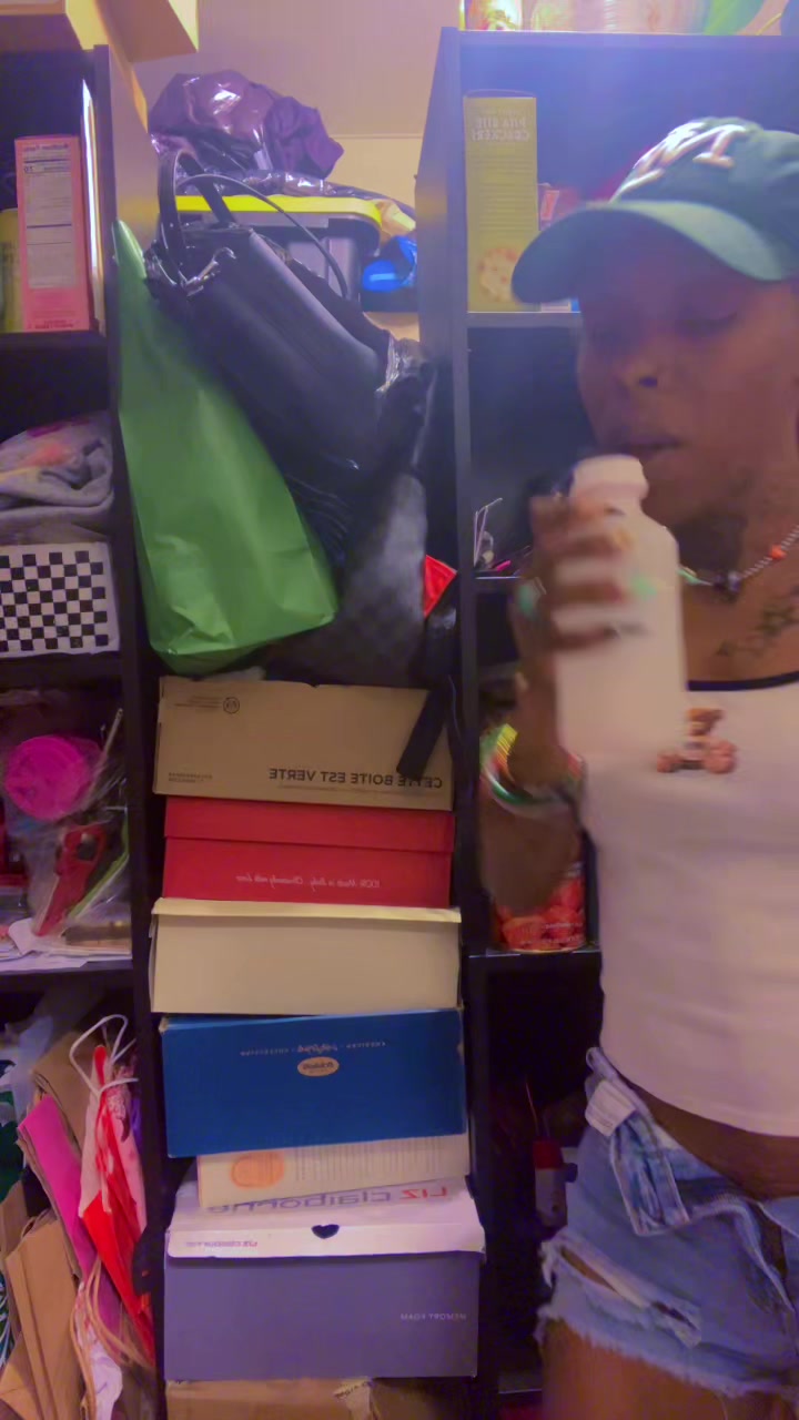 @MsStandonBizness369