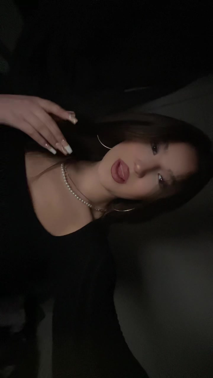 @julia_gsn17