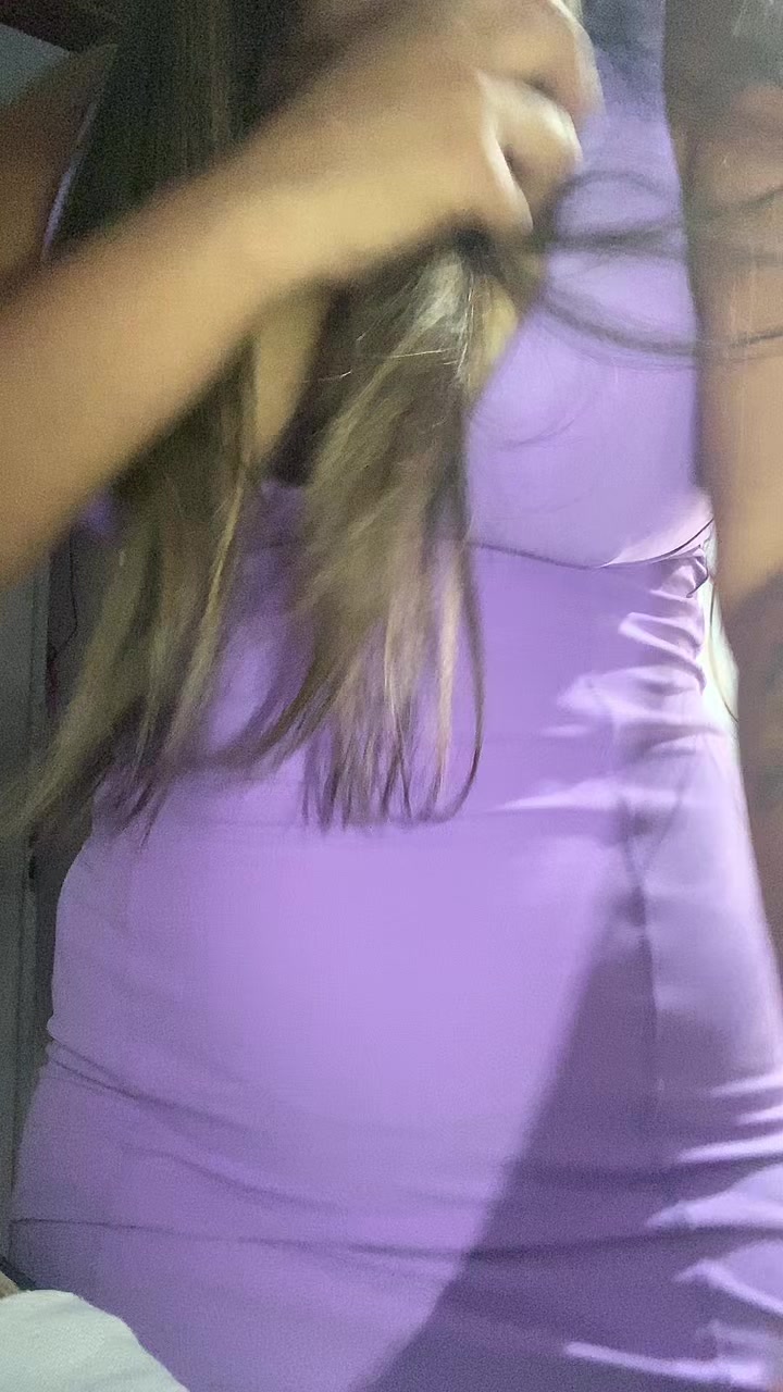 @hellen_larissa