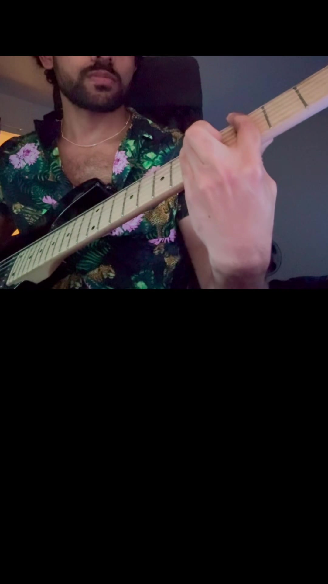 @RJ