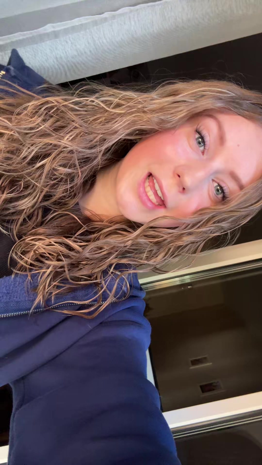 @𝒜𝓂ℯ𝓁𝒾ℯ𓆉