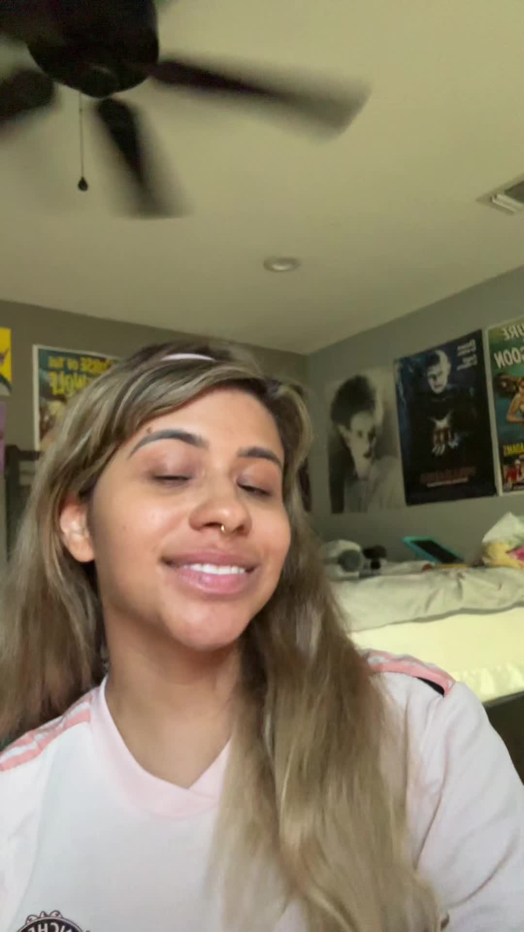 @Jariii