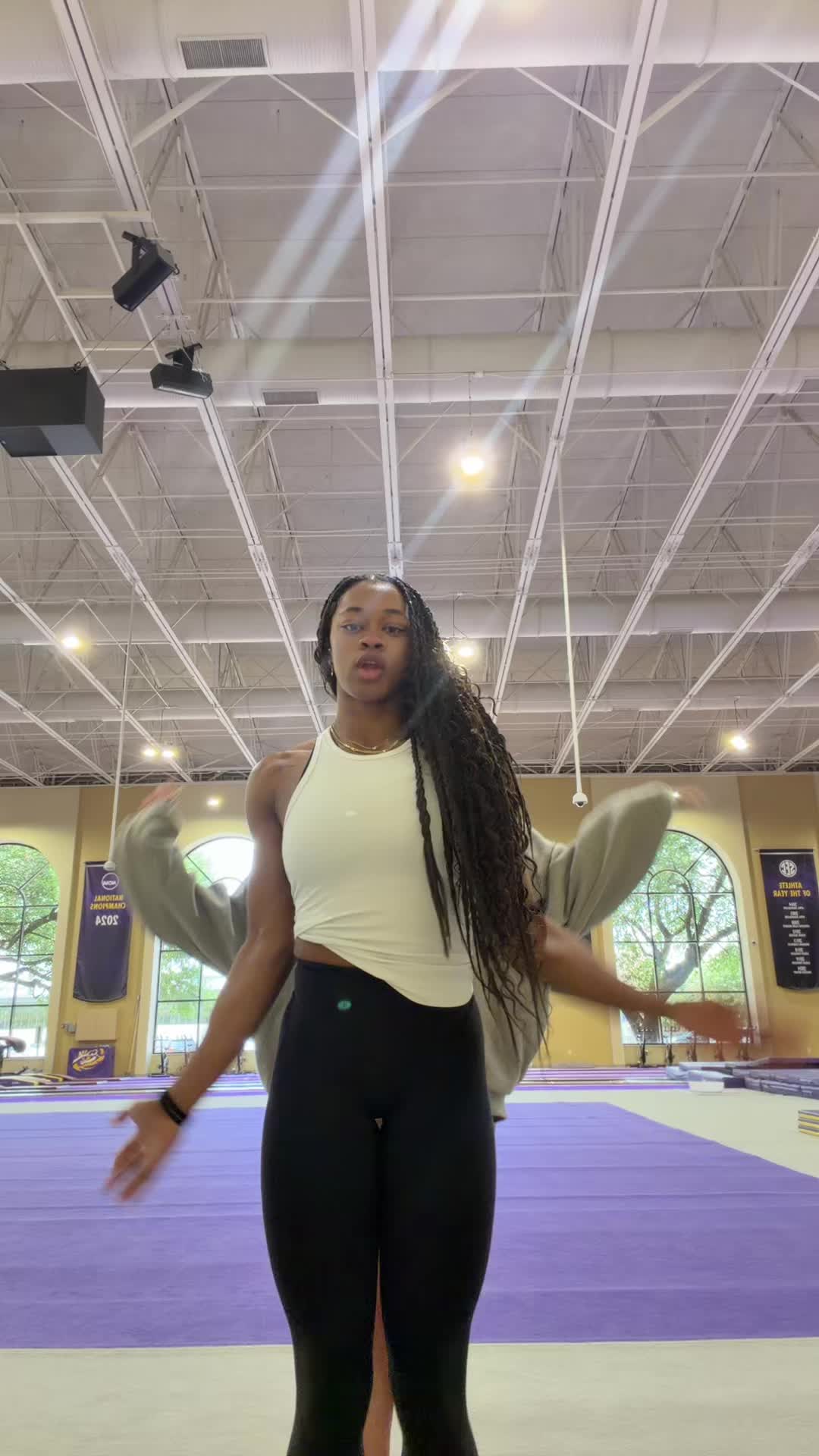 @Amari