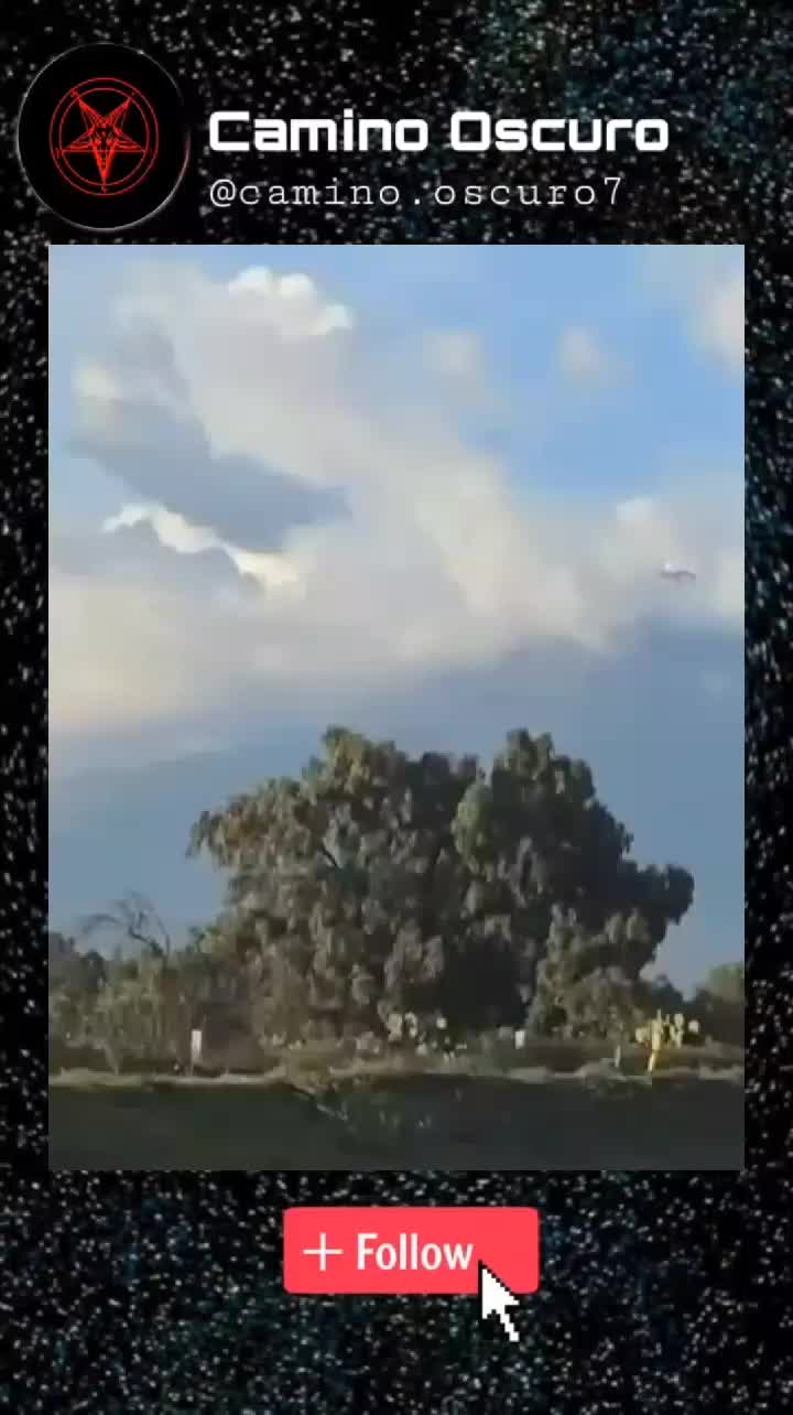 @Camino Oscuro