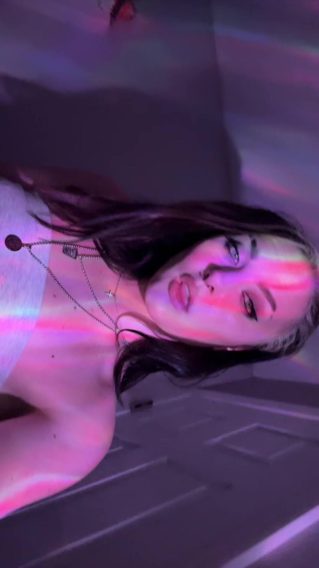 @ava.s550