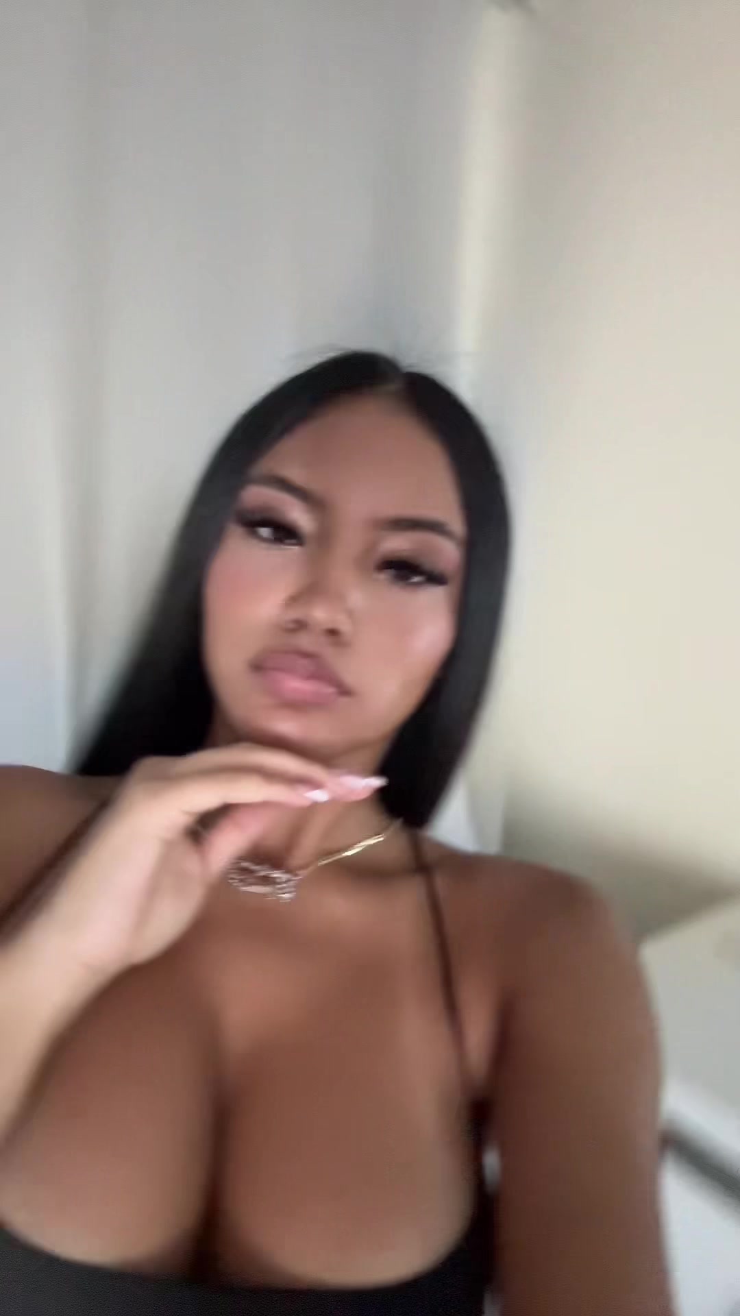@theleoyouneed