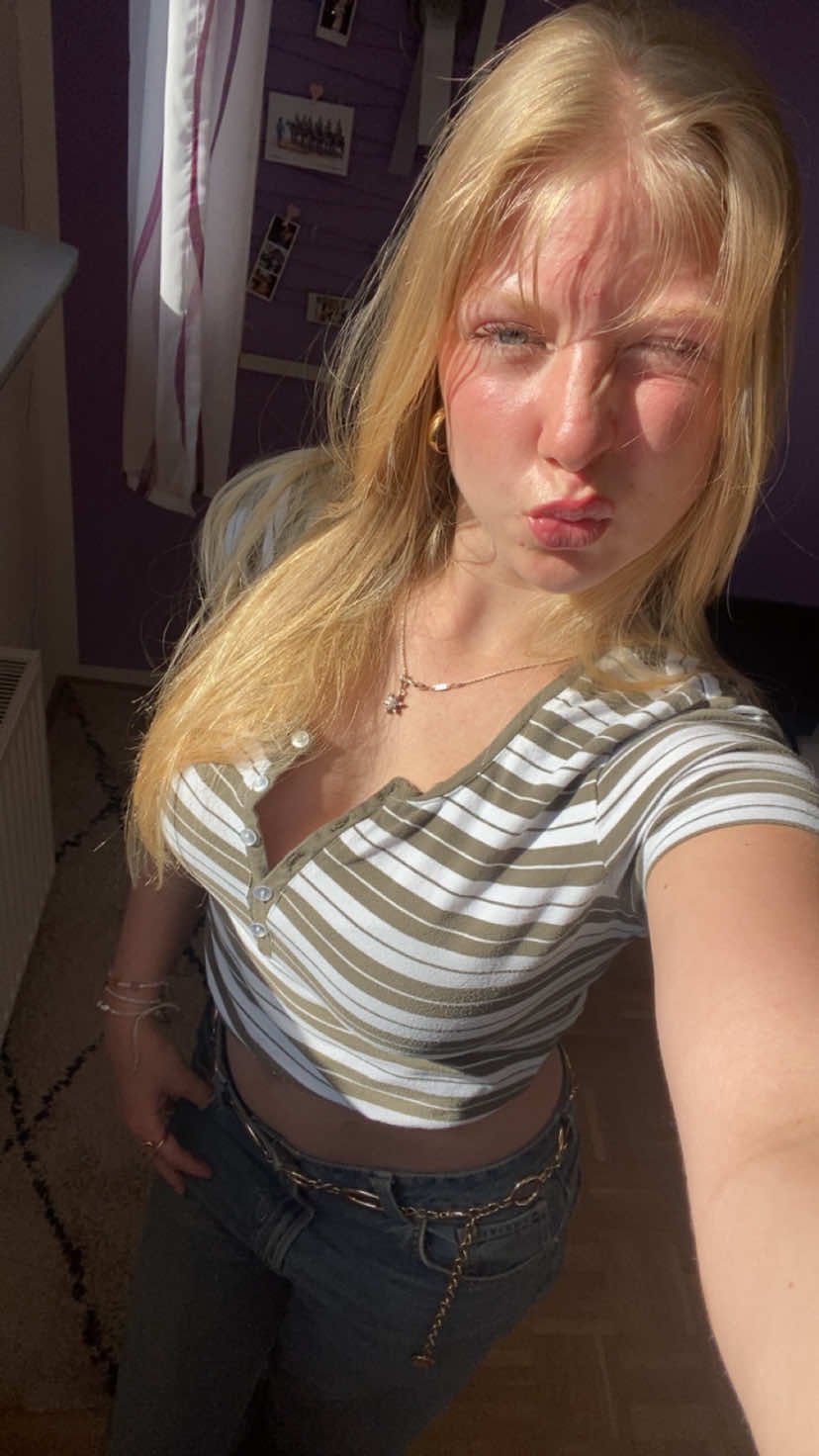 @vivienne.schindelka