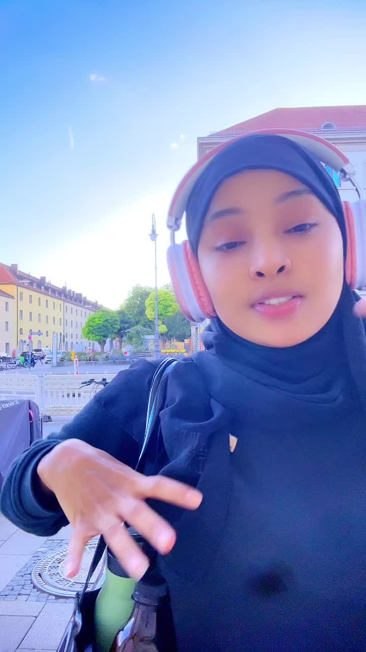 @👸Zuusu Ahmed Suraley🇸🇴🇩🇪