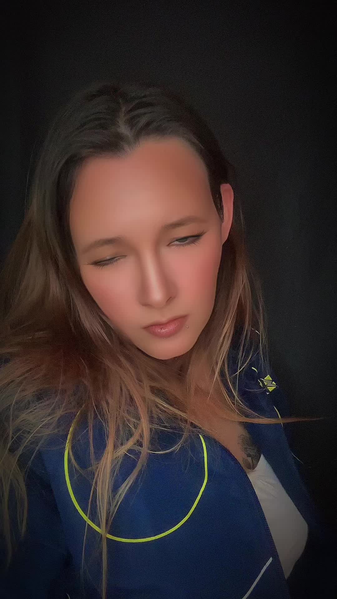 @🔥𝓑𝓪𝓫𝔂𝓰𝓲𝓻𝓵🔥