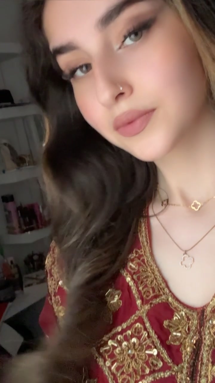 @Zohra