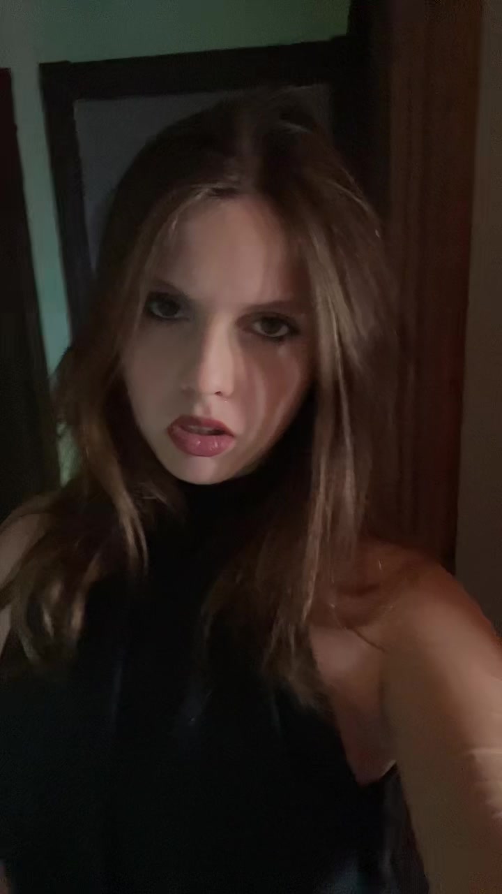 @𝓐𝓷𝓮𝓵 ✩