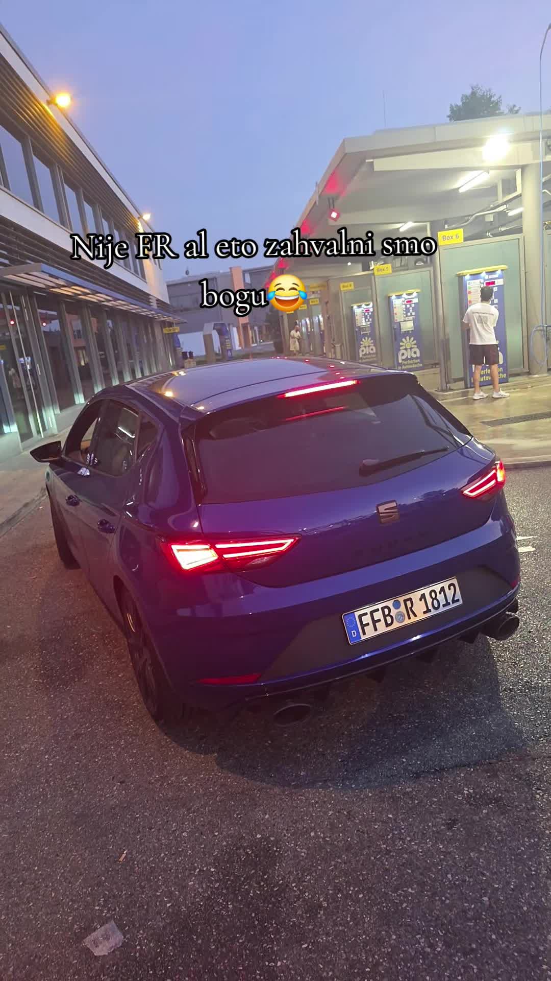 @🔹️𝕀𝕧𝕒𝕟🔹️
