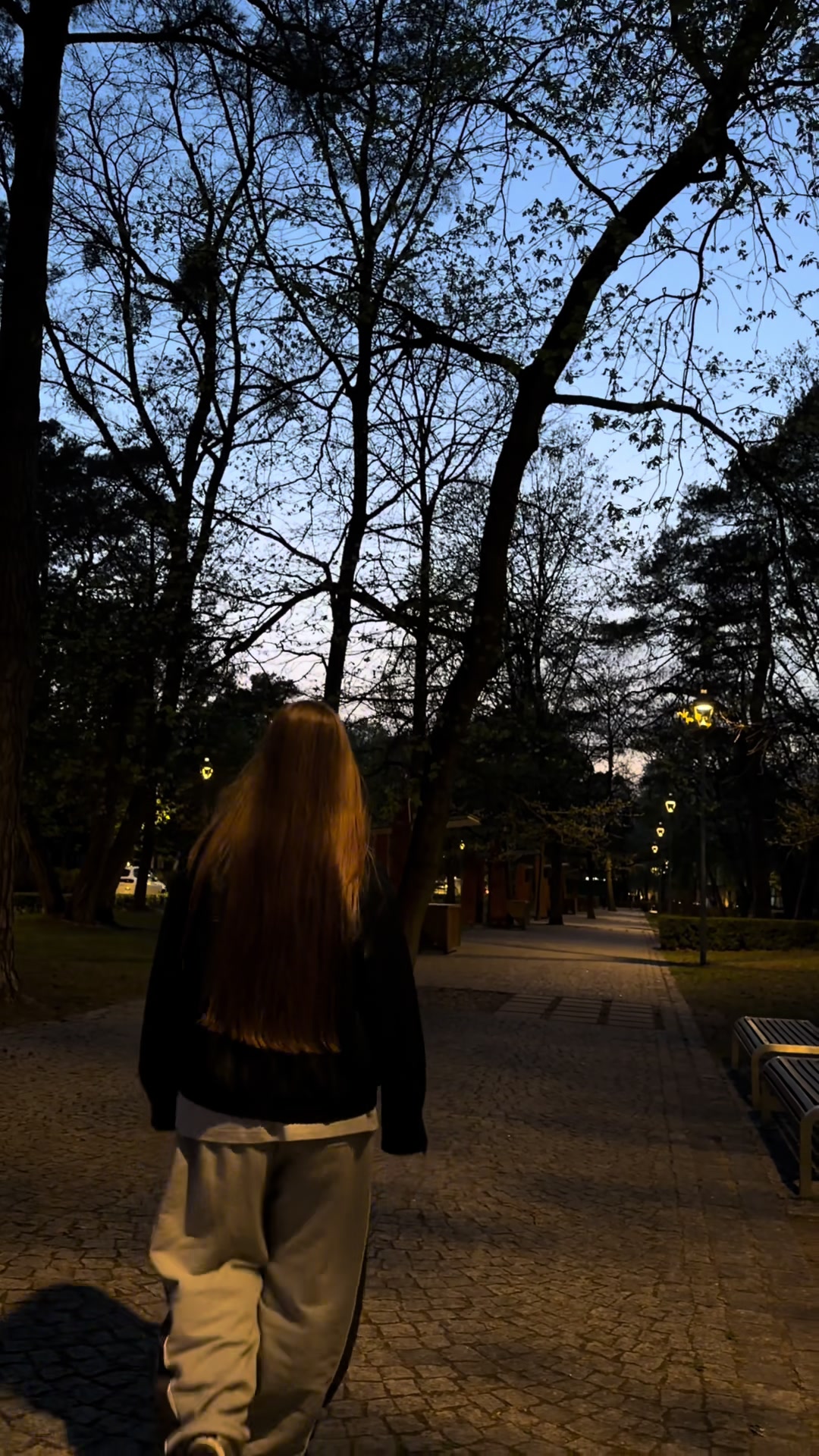 @𝓐𝓵𝓫𝓲𝓷𝓪