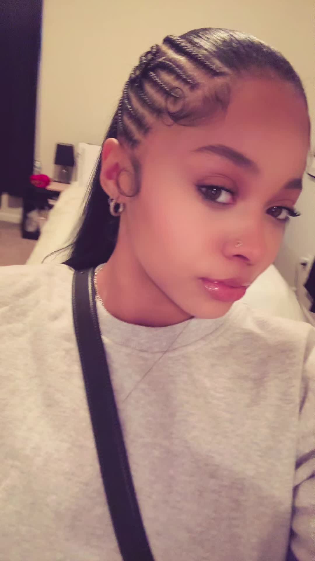 @_Sidnee