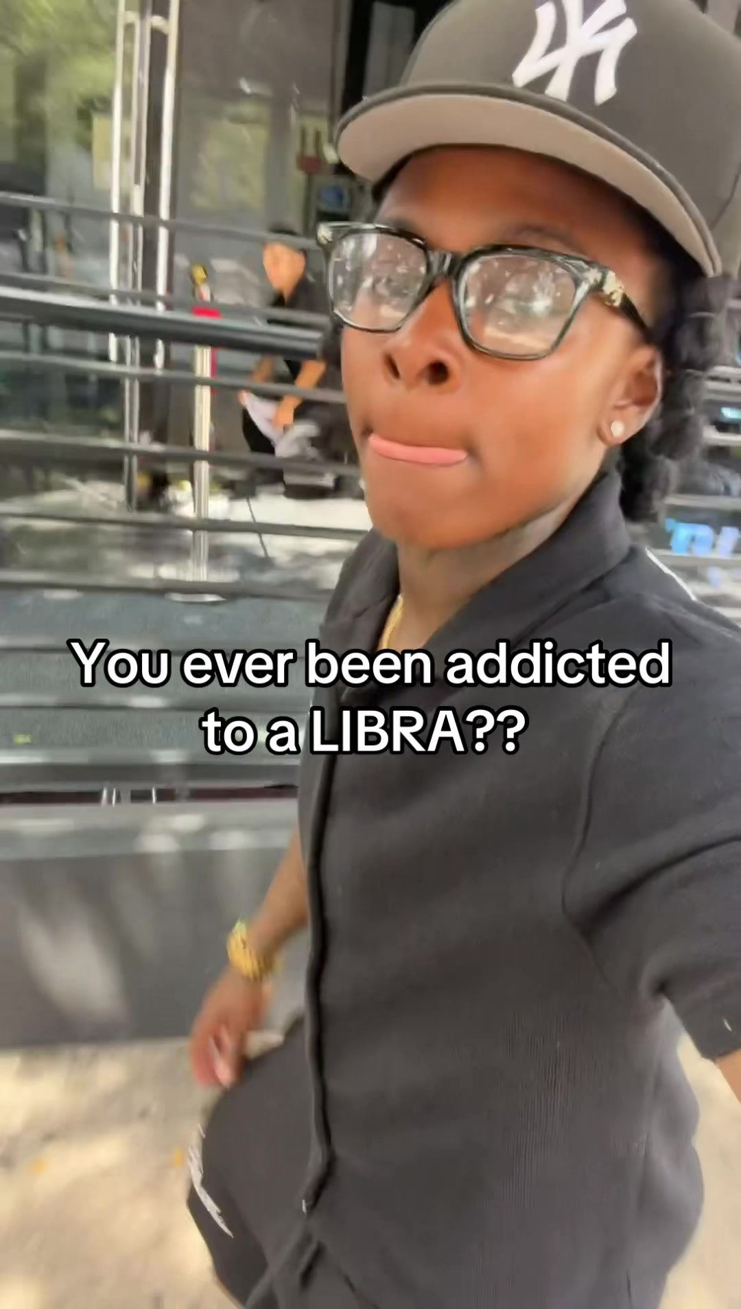 @DeFromTheSipp