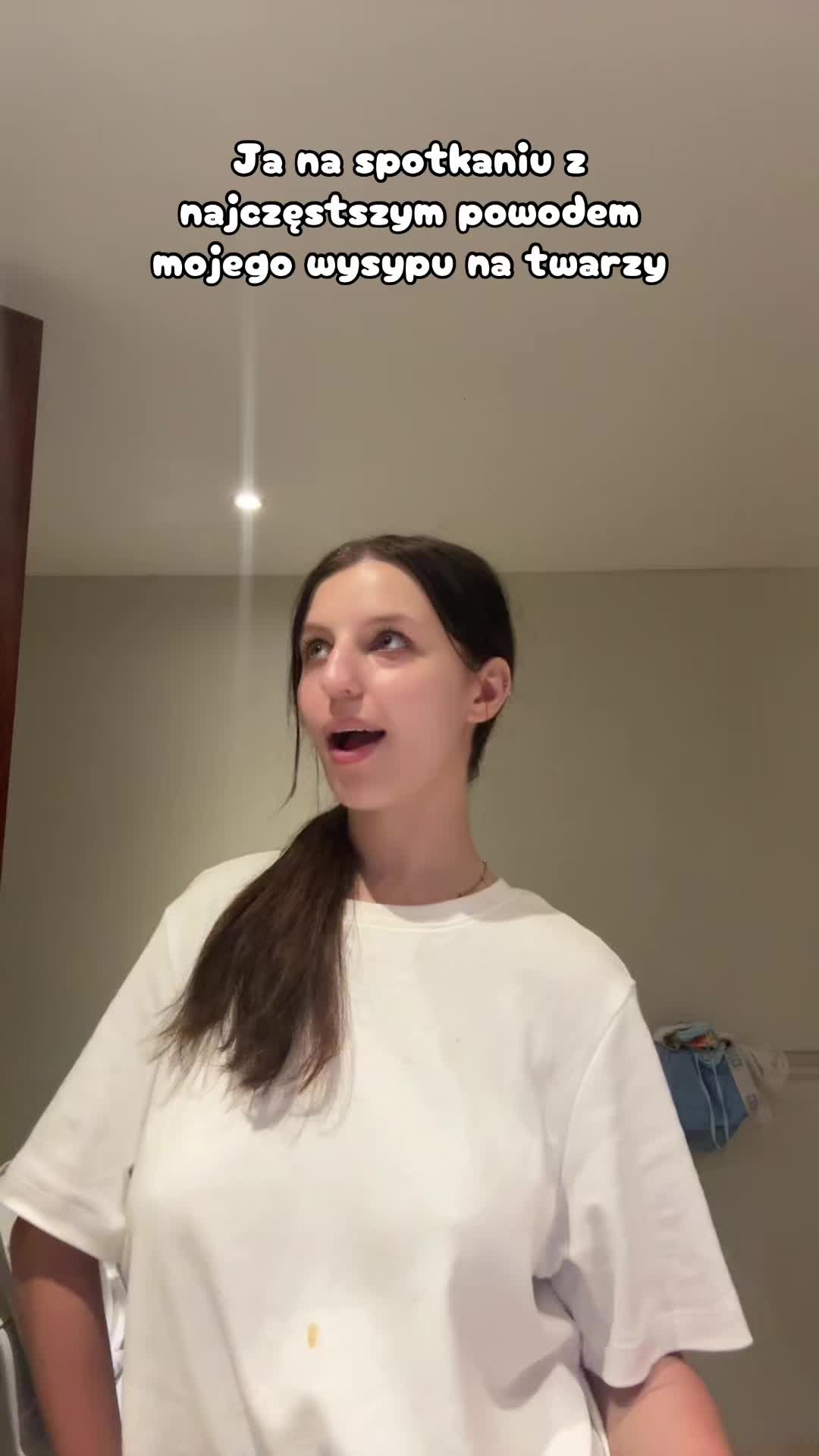 @Julka 🤍🌙
