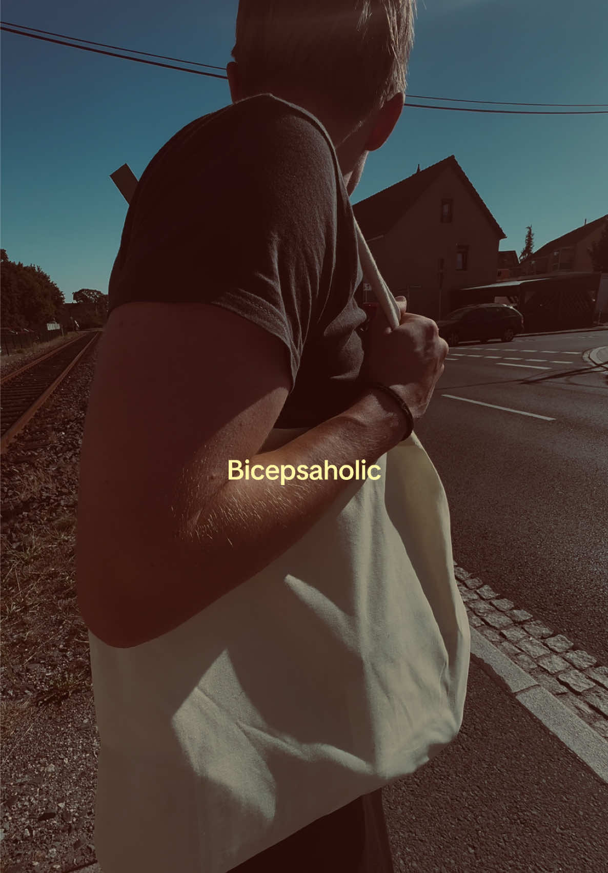 @𝒍𝒊𝒍𝒍𝒚 & 𝒎𝒐𝒎𝒐