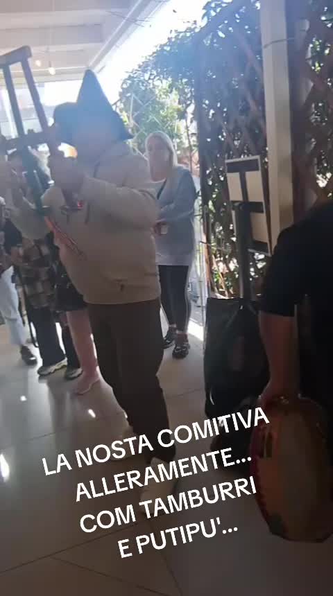 @Lucia Crispino Profi
