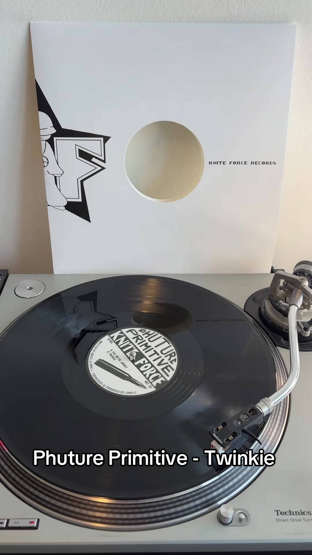 @backbydopedemandvinyl
