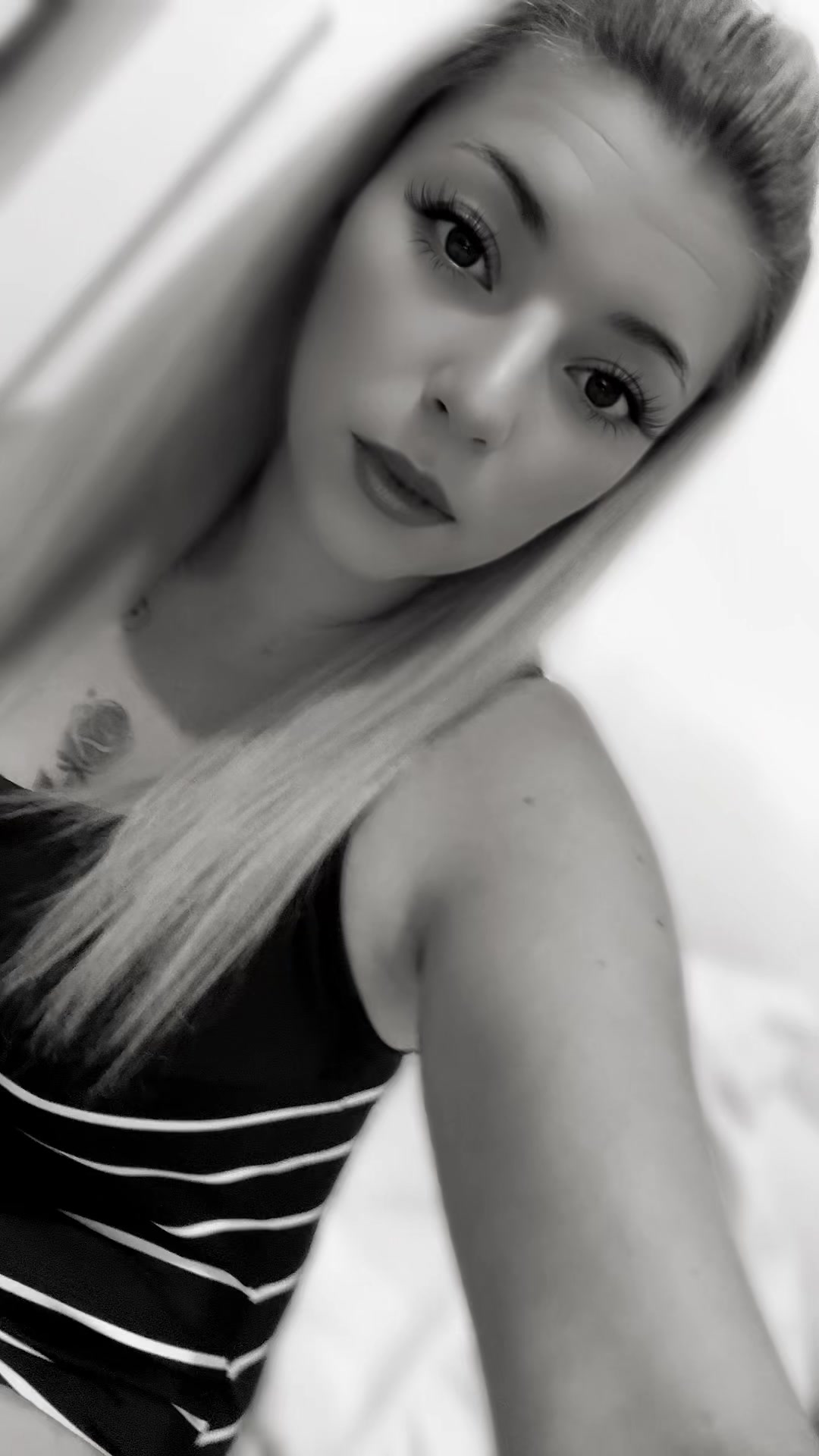 @Elodiie Viingt-siix