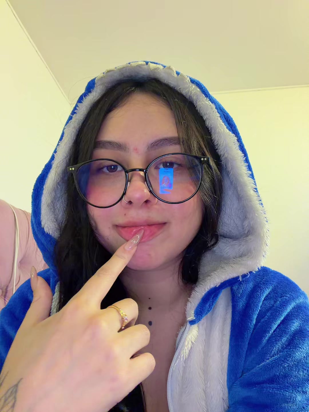 @Luuu