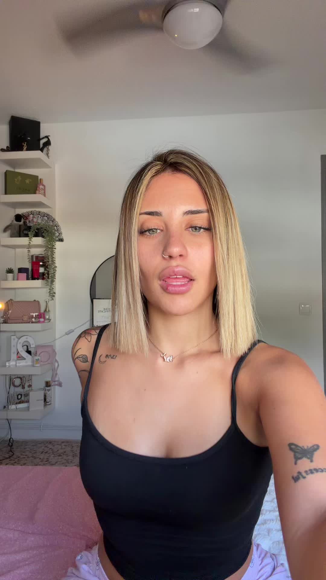 @iriss🦂