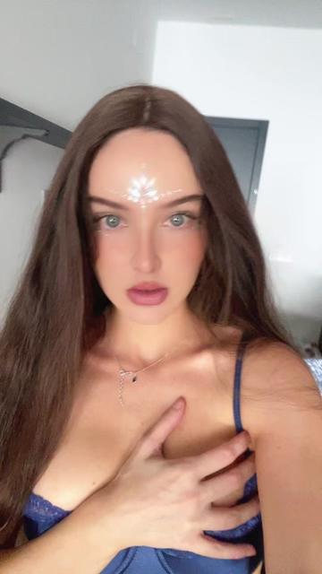 @Ariela