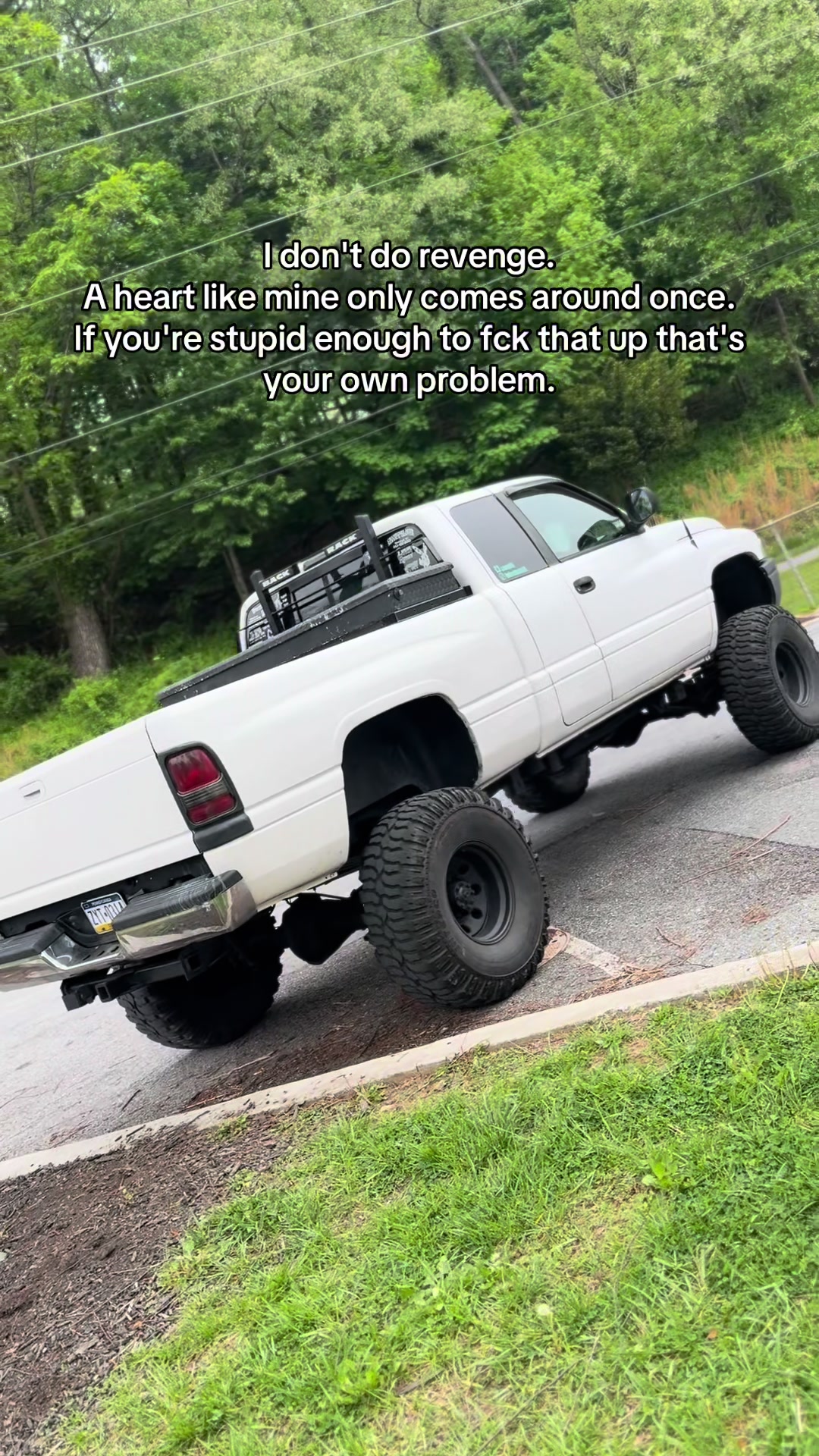 @RedneckBarbie215👑
