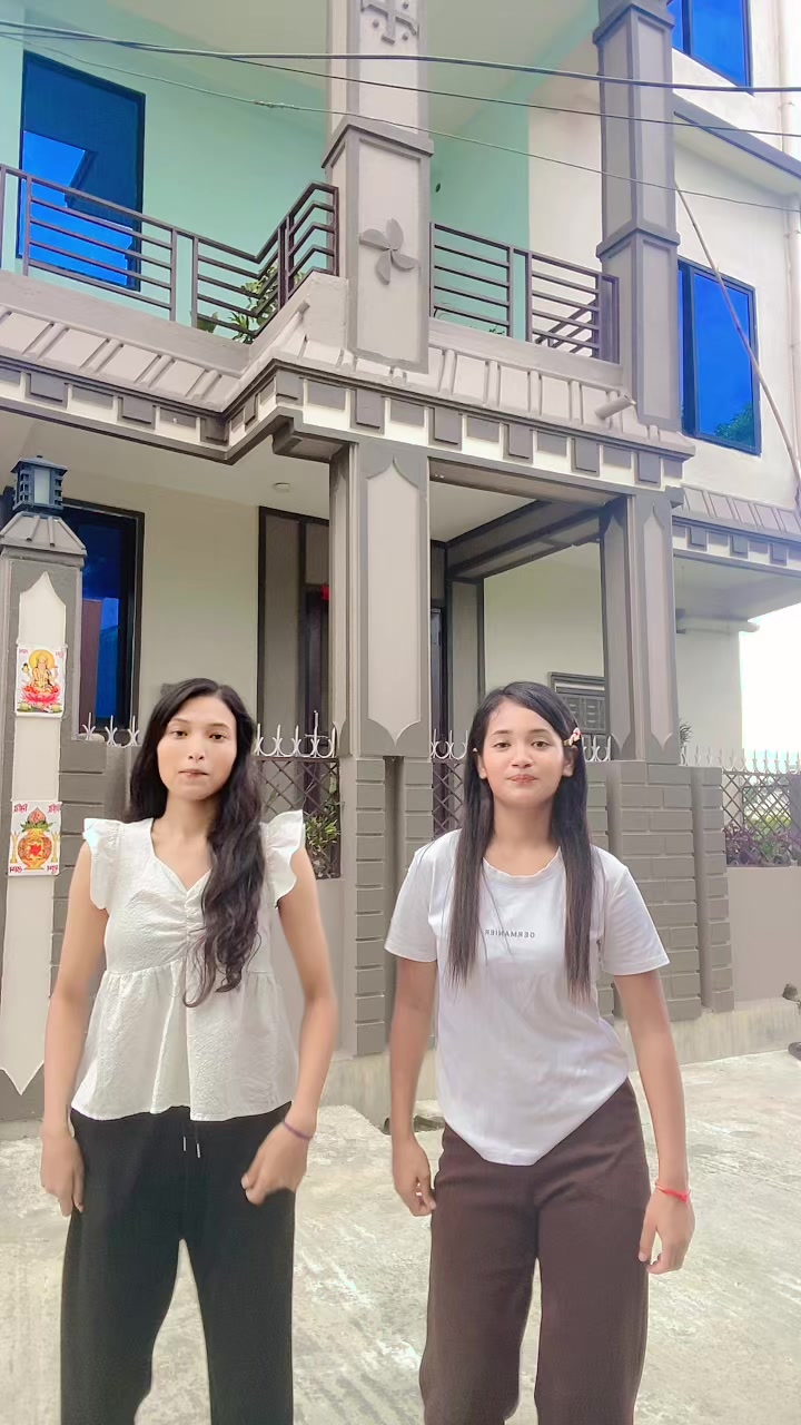 @आशिका💕