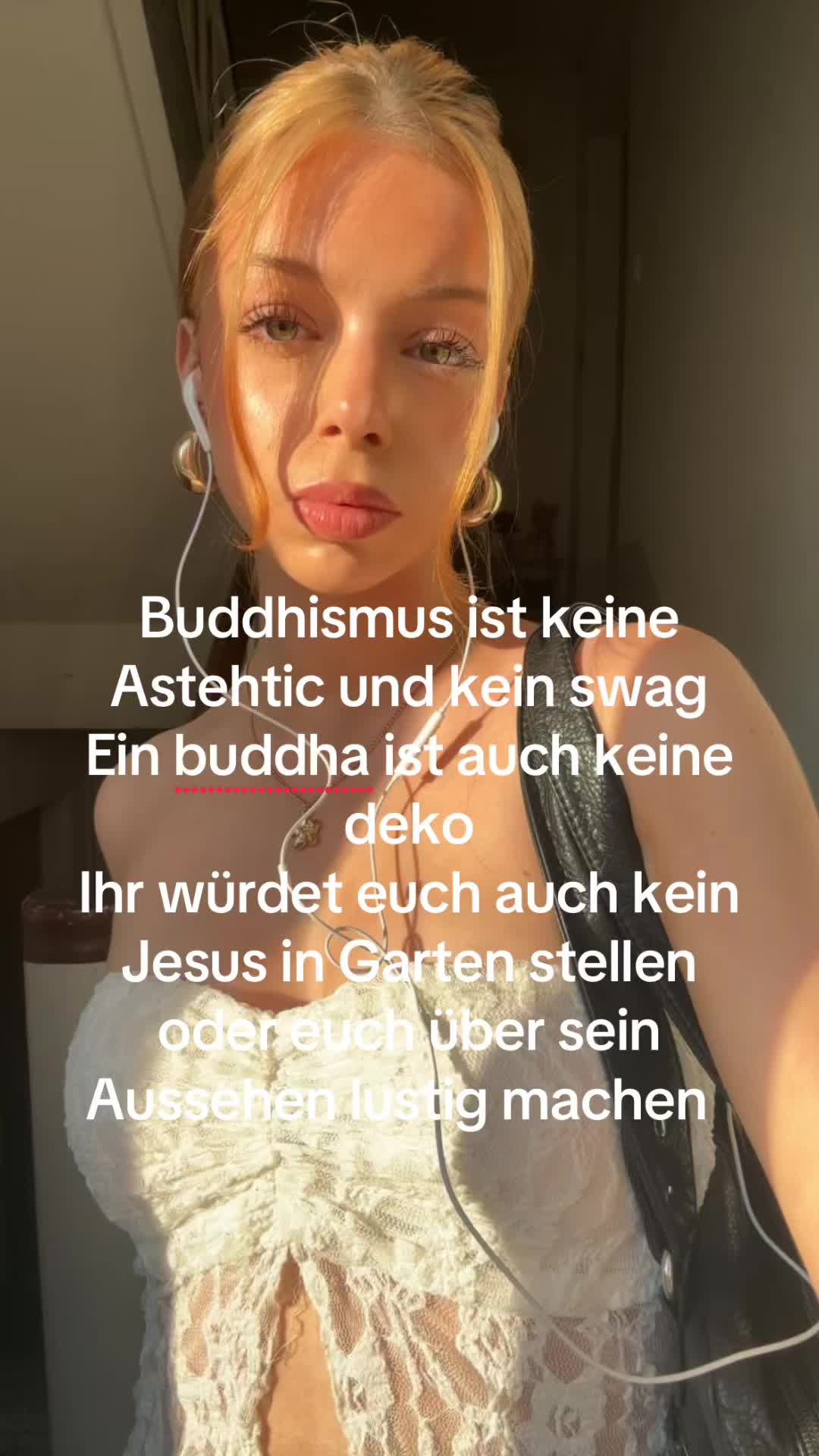 @angelinaajoleenn