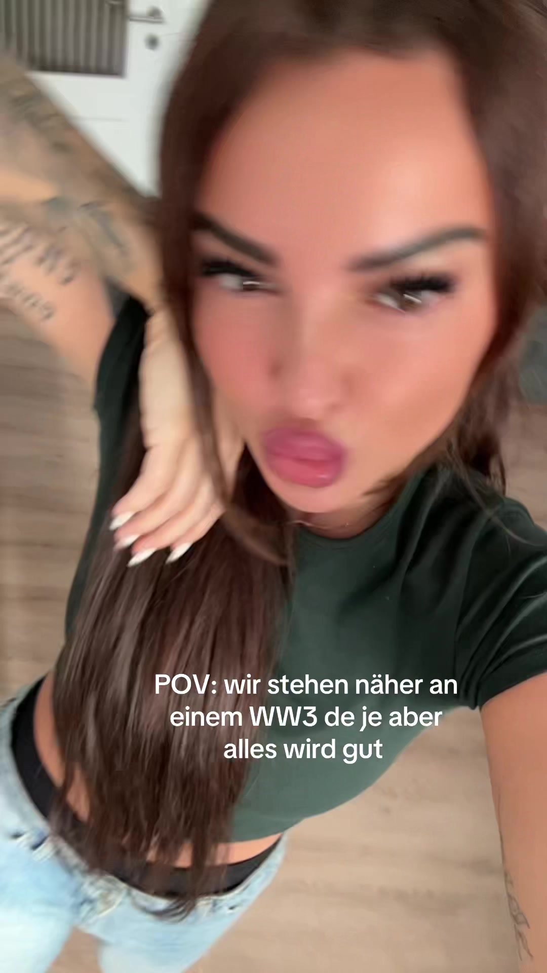 @Karina Rml