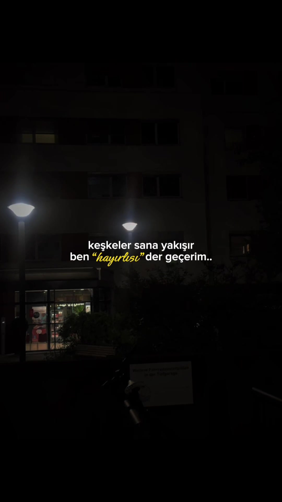 @𝐀.