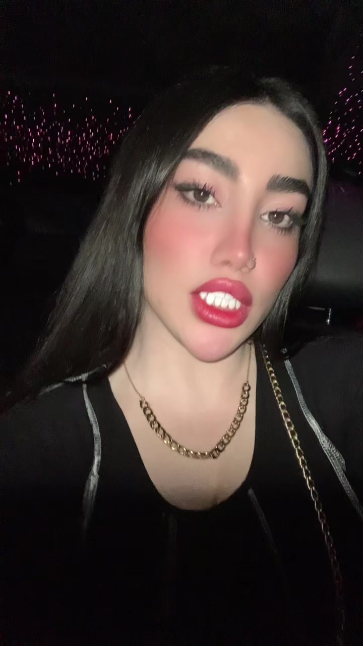 @parniashahiii78