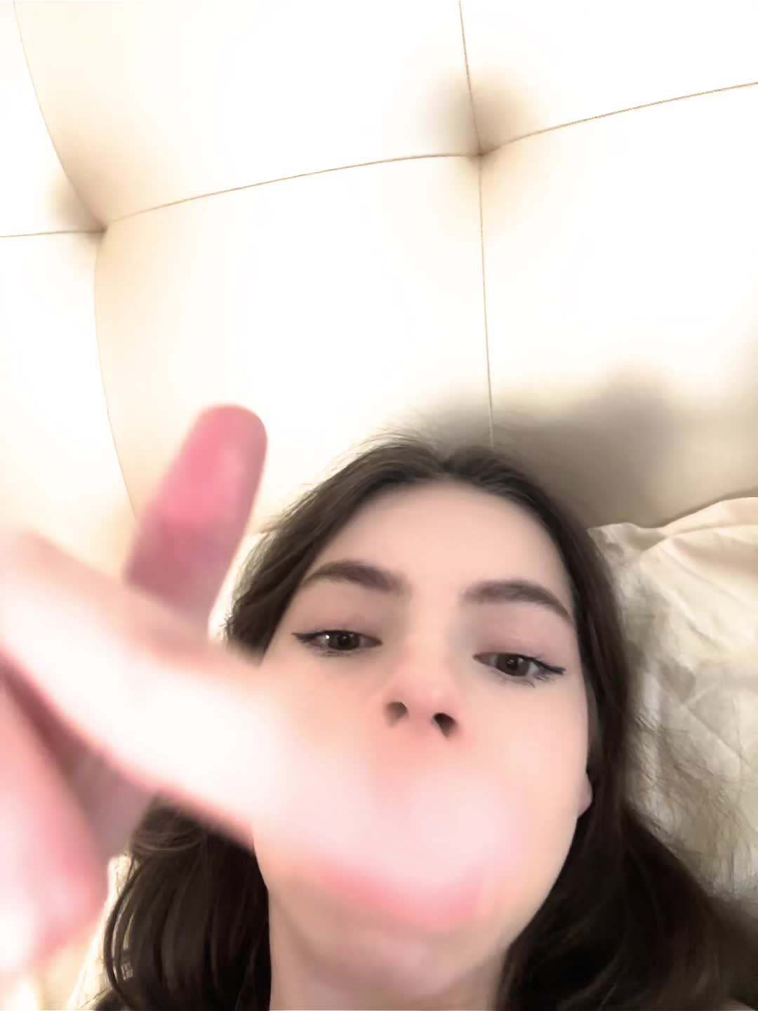 @qwoerly