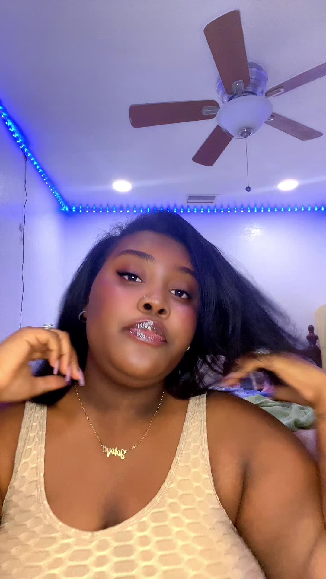 @Chyna