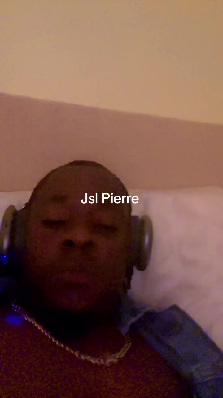 @Josue Belomond