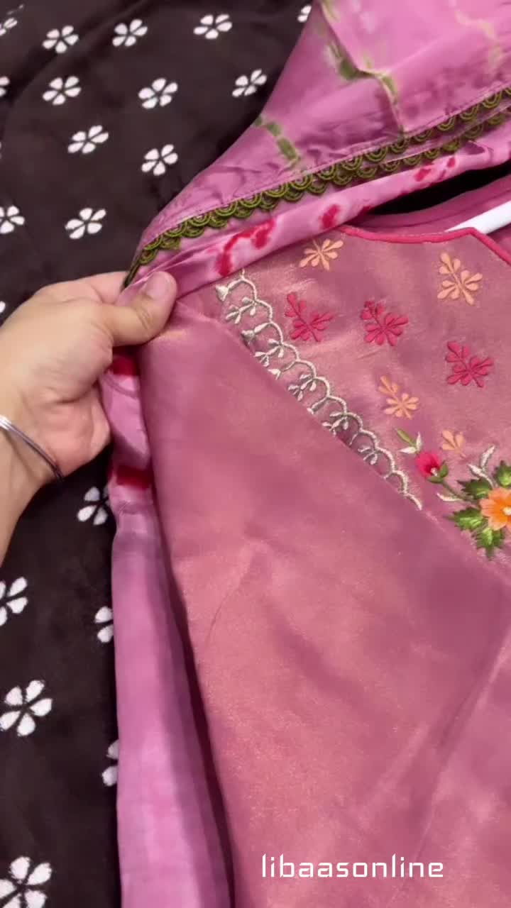@ਲਿਬਾਸ by ਕੌਰ