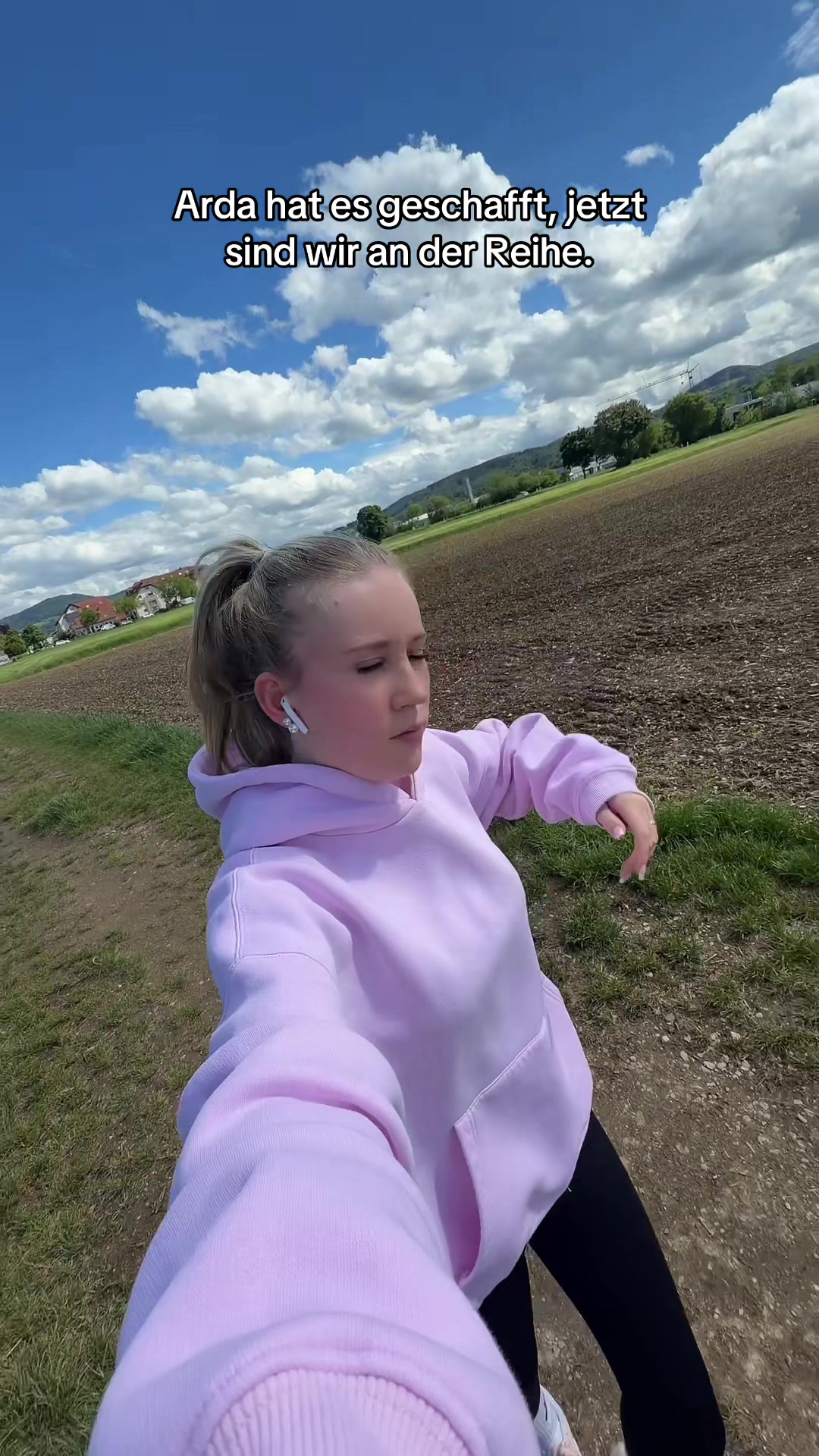 @larissa