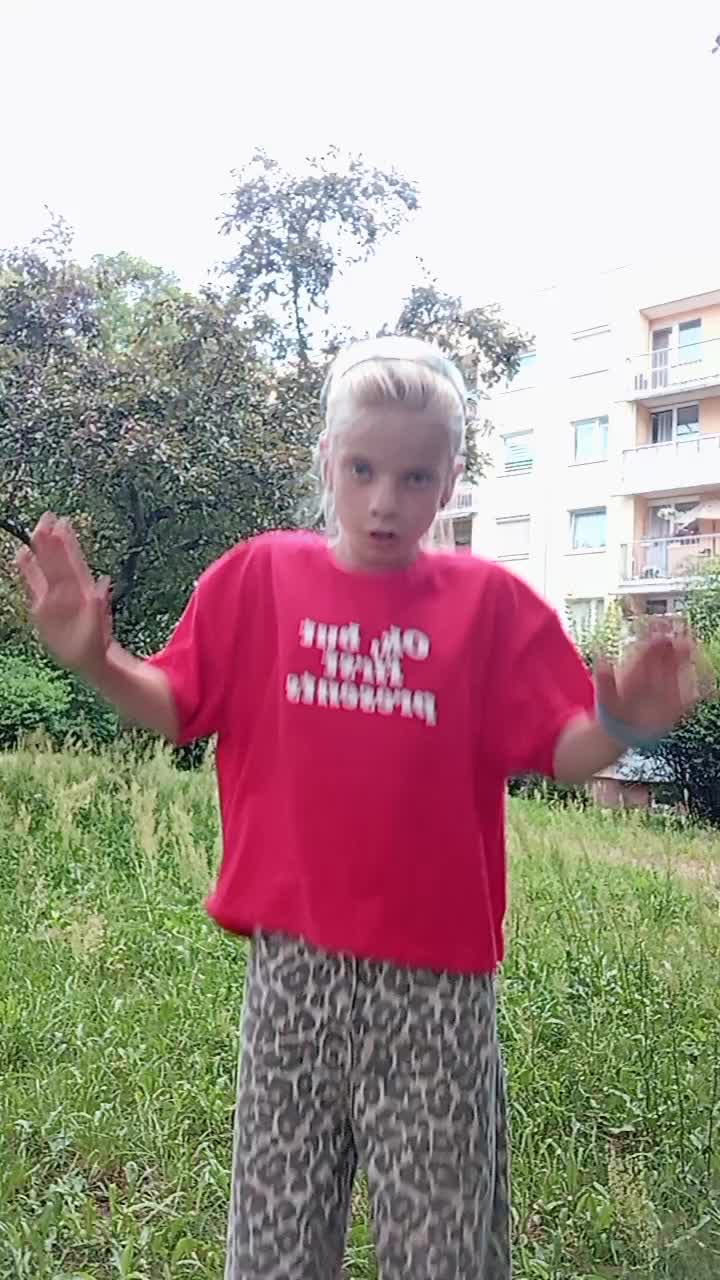 @Eva
