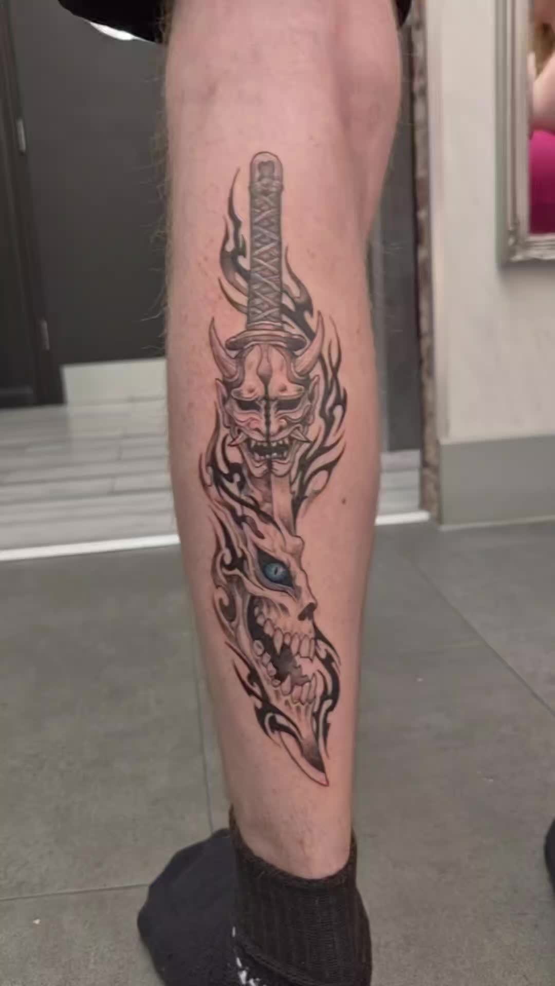 @Crying King Tattoos