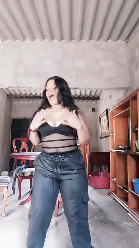 @Daniela Gonzalez Daniela Gonza