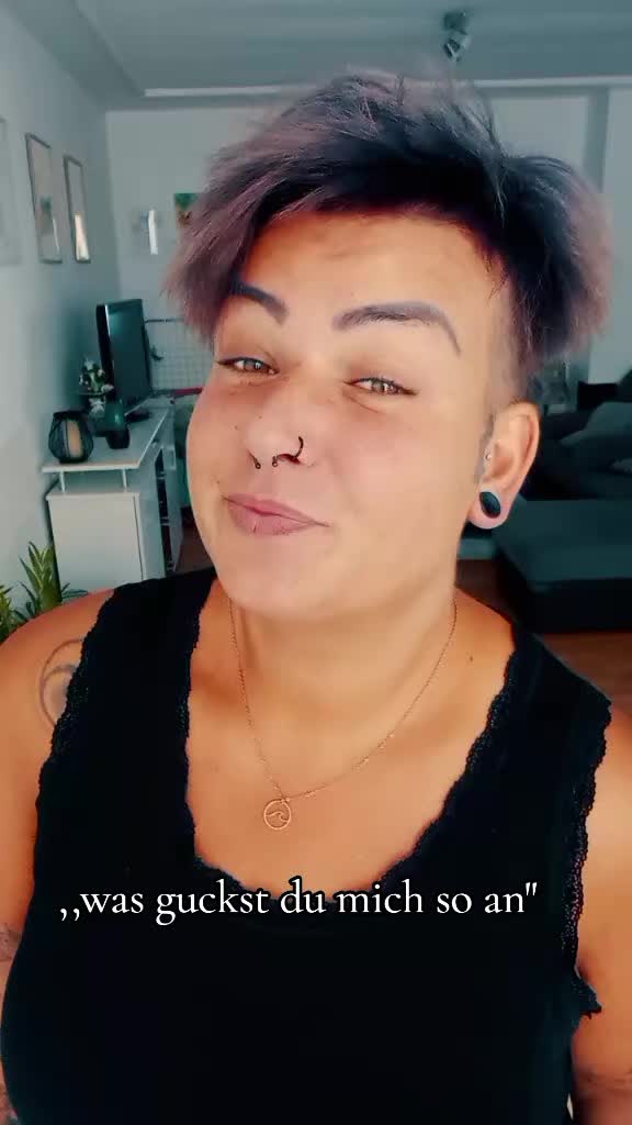 @Sarah🩷💛🩵