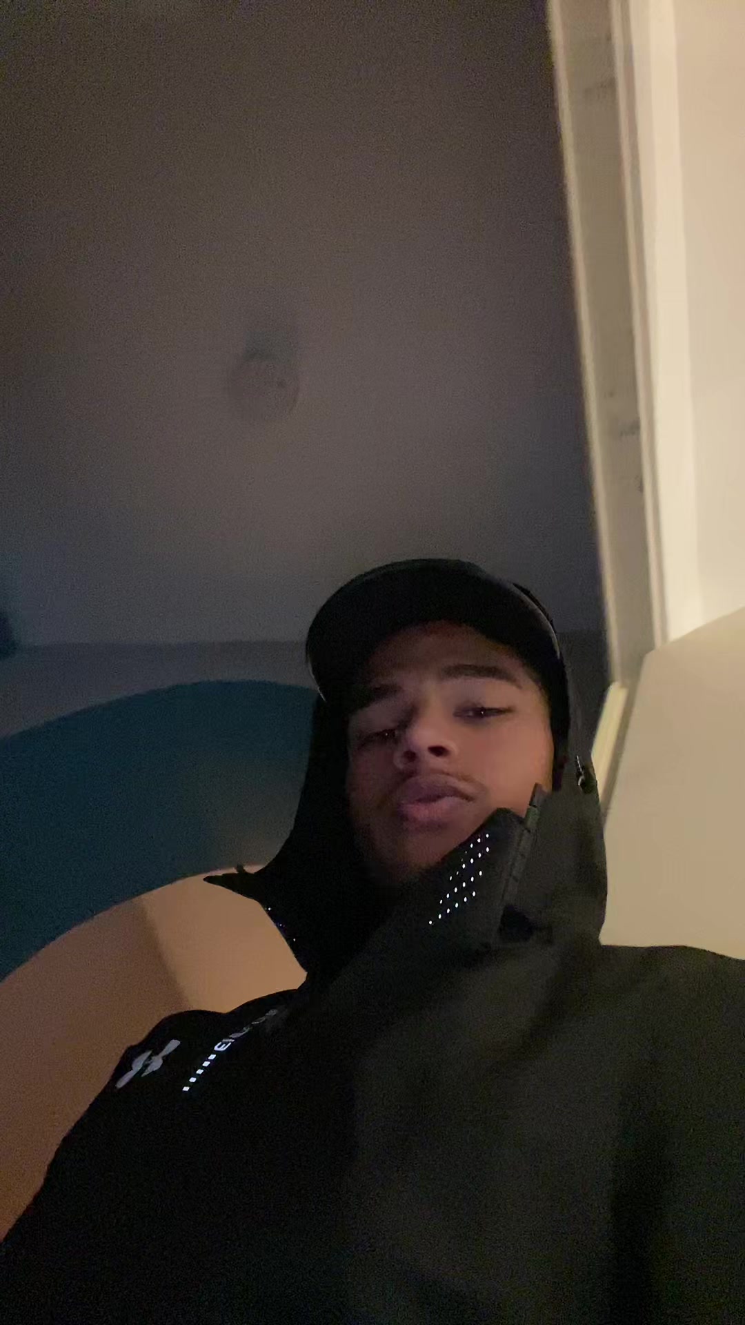 @yael👁️🗨️