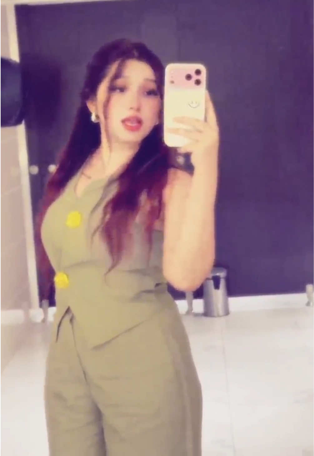 @Jenni🇦🇪