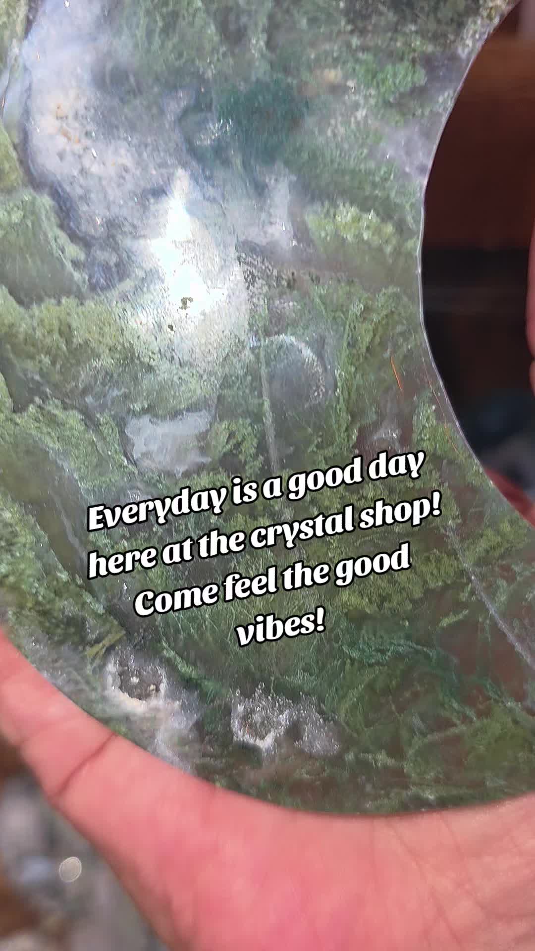 @Crystals & Curiosities