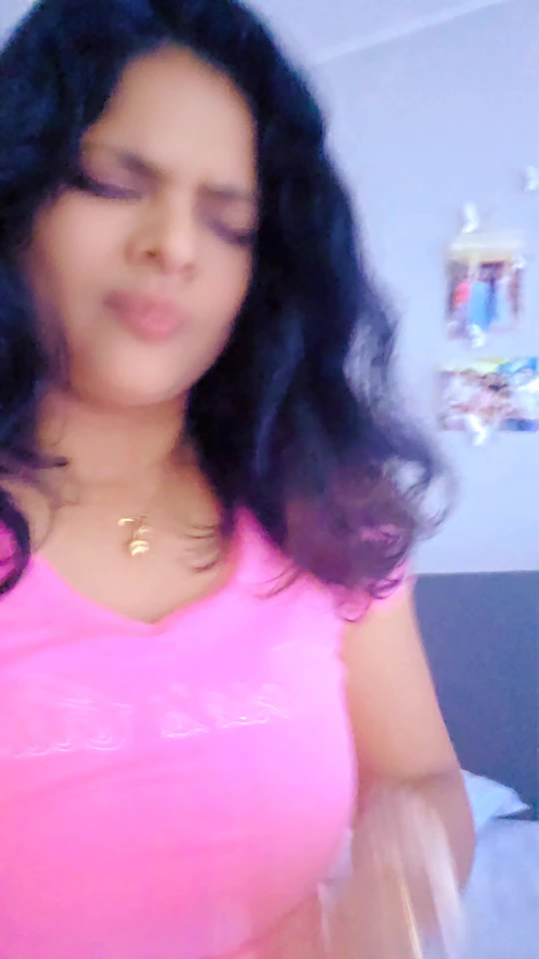 @viji.roy