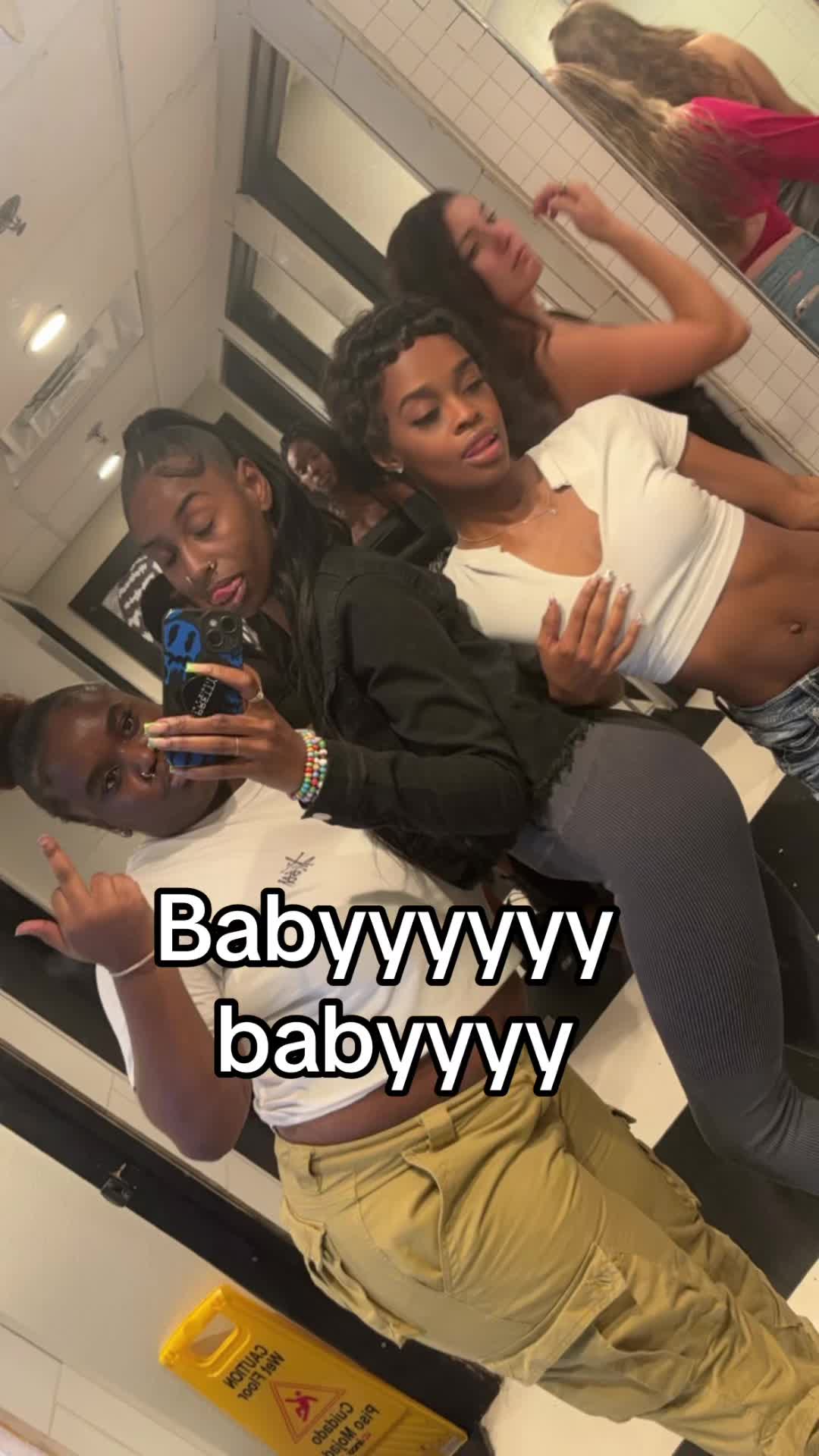 @Sye🥵 | Boy mom🩵